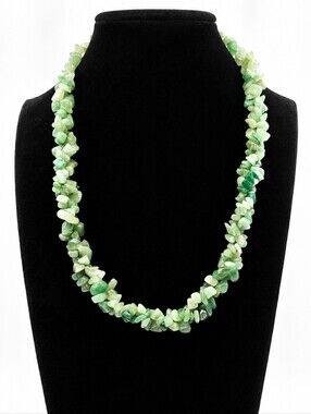Green Aventurine Chip Stone Necklace Gold Toggle Clasp EUC